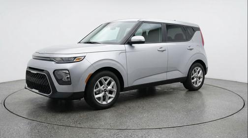 Steel Gray 2025 Kia Soul LX