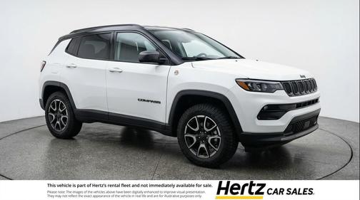 Bright White Clearcoat 2025 Jeep Compass Trailhawk