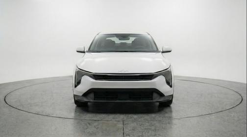Snow White Pearl 2025 Kia K4 LXS