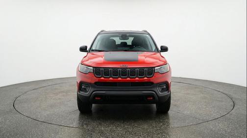 Red Hot Pearlcoat 2025 Jeep Compass Trailhawk