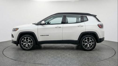 Bright White Clearcoat 2025 Jeep Compass Limited