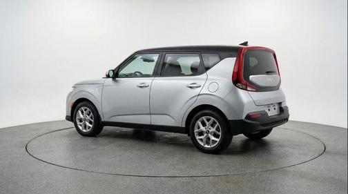 Steel Gray 2025 Kia Soul LX