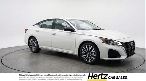 Glacier White 2025 Nissan Altima SV FWD