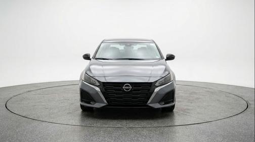 Gun Metallic 2025 Nissan Altima SV FWD