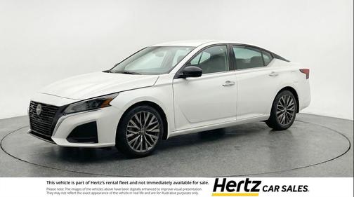 Glacier White 2025 Nissan Altima SV FWD