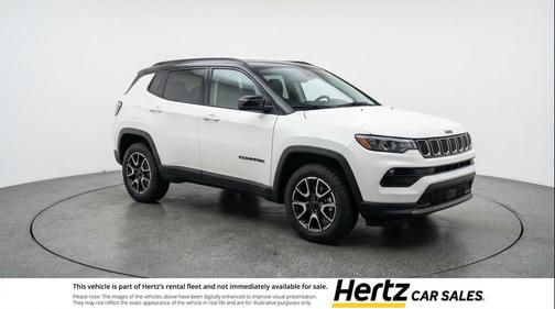 Bright White Clearcoat 2025 Jeep Compass Trailhawk