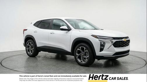 Summit White 2025 Chevrolet Trax LT