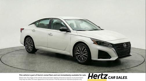 Glacier White 2025 Nissan Altima SV FWD