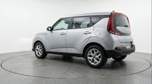 Steel Gray 2025 Kia Soul LX