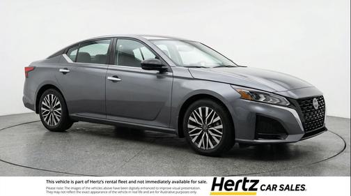 2025 Nissan Altima SV FWD