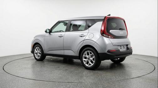 Steel Gray 2025 Kia Soul LX
