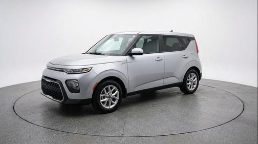 Steel Gray 2025 Kia Soul LX