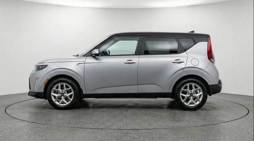 Steel Gray 2025 Kia Soul LX