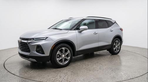 Sterling Gray Metallic 2025 Chevrolet Blazer 2LT