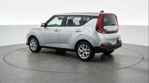 Steel Gray 2025 Kia Soul LX