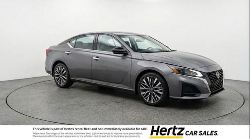 2025 Nissan Altima SV FWD