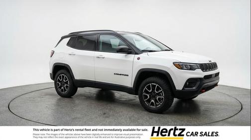 Bright White Clearcoat 2025 Jeep Compass Trailhawk