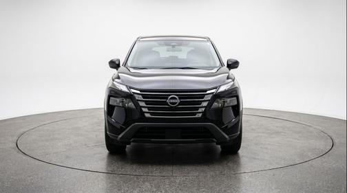 Super Black 2025 Nissan Rogue SV