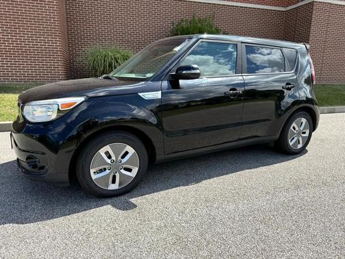 2017 Kia Soul EV Base