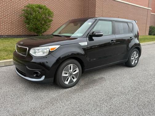 2017 Kia Soul EV Base