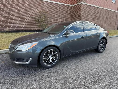 2017 Buick Regal Turbo Sport Touring
