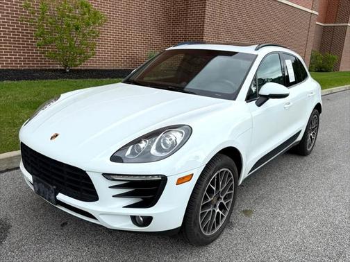 2015 Porsche Macan S