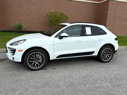 2015 Porsche Macan S