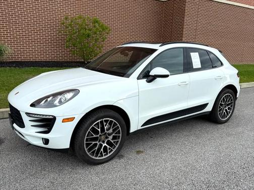 2015 Porsche Macan S