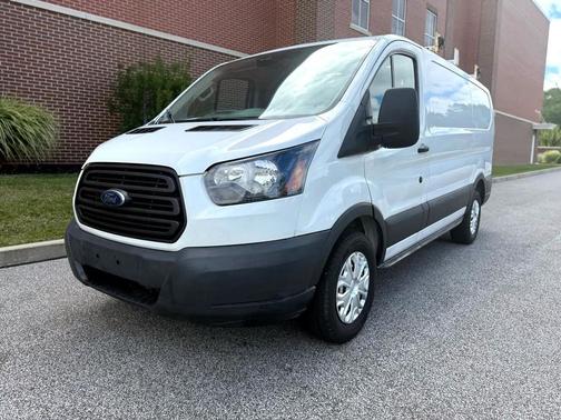 2017 Ford Transit-150 Base