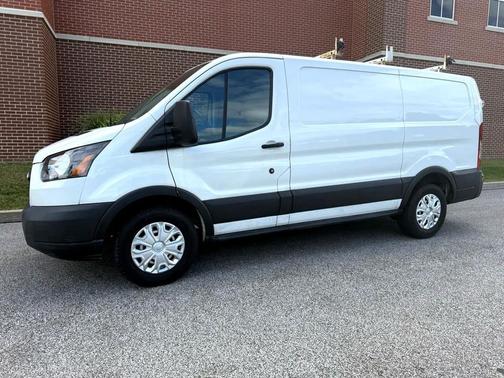2017 Ford Transit-150 Base