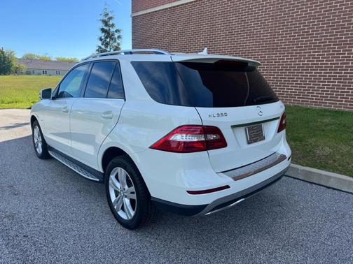 White 2012 Mercedes-Benz M-Class ML 350 4MATIC