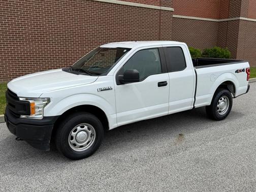 White 2019 Ford F-150 XL