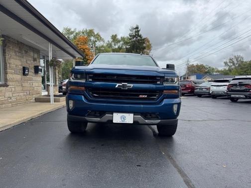 Blue 2017 Chevrolet Silverado 1500 LT
