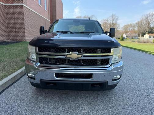 Gray 2011 Chevrolet Silverado 2500 LT