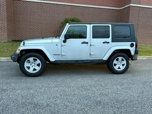 2010 Jeep Wrangler Unlimited Sahara