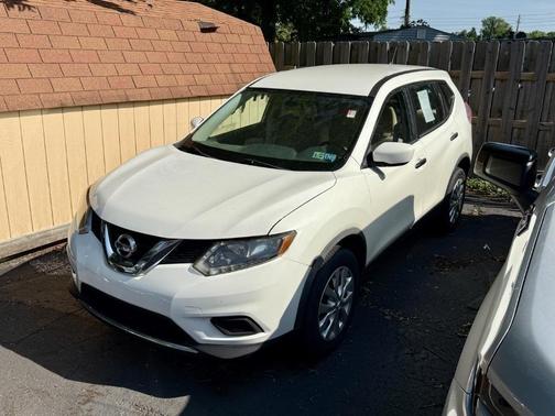 Glacier White 2016 Nissan Rogue S
