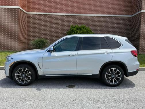 Silver 2015 BMW X5 xDrive35i