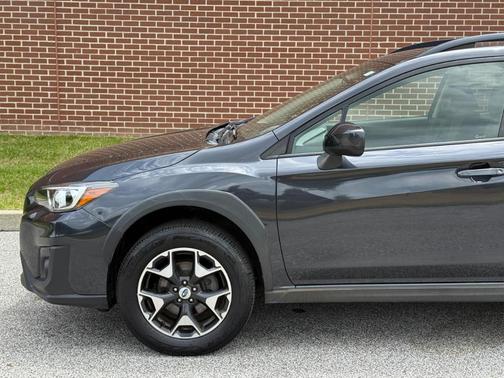 Dark Gray Metallic 2018 Subaru Crosstrek 2.0i Premium