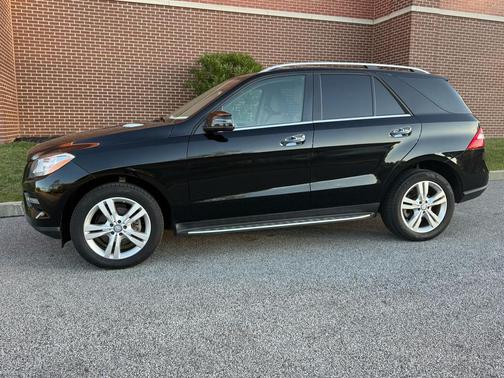 2015 Mercedes-Benz M-Class 4MATIC