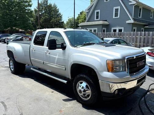 2011 GMC Sierra 3500 SLT