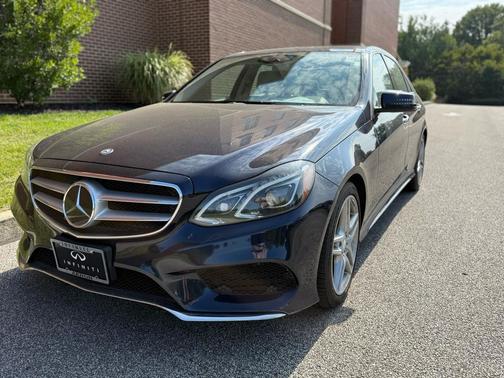 2015 Mercedes-Benz E-Class 4MATIC