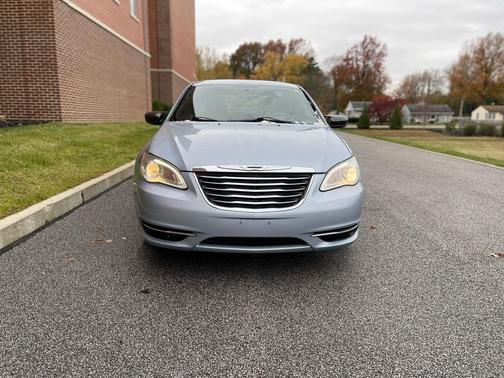 2012 Chrysler 200 Touring