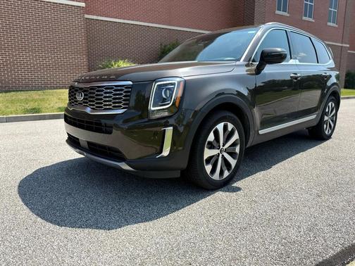 2021 Kia Telluride S