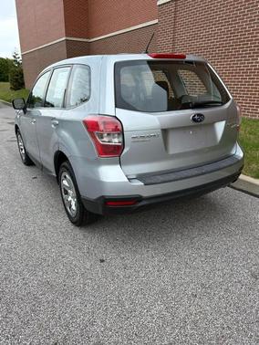Ice Silver Metallic 2014 Subaru Forester 2.5i