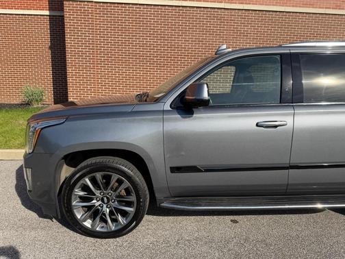 Gray 2020 Cadillac Escalade ESV Luxury