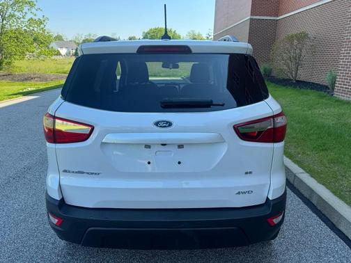White 2019 Ford EcoSport SE