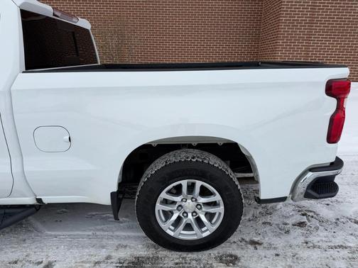 White 2019 Chevrolet Silverado 1500 LT