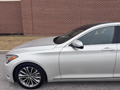 Santiago Silver 2015 Hyundai Genesis 3.8