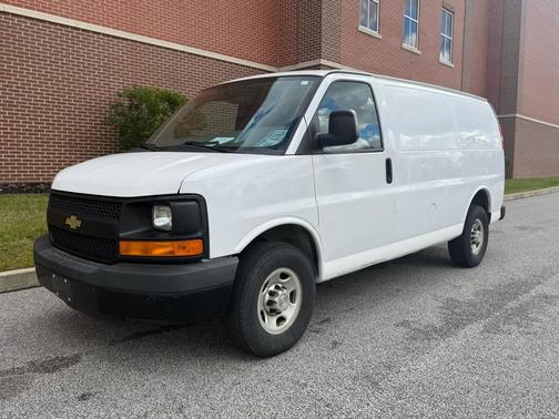 2013 Chevrolet Express 2500 Work Van