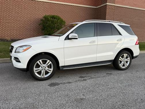 2015 Mercedes-Benz M-Class 4MATIC